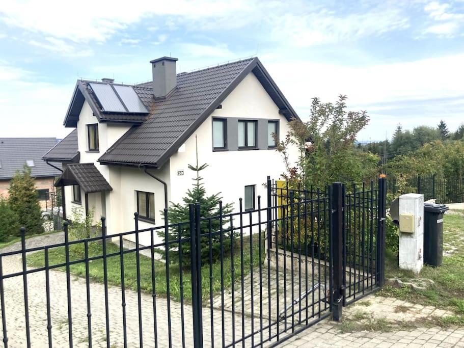 Vila Tymi3 Dom Na Wzgorzu Przy Stoku Přemyšl Exteriér fotografie